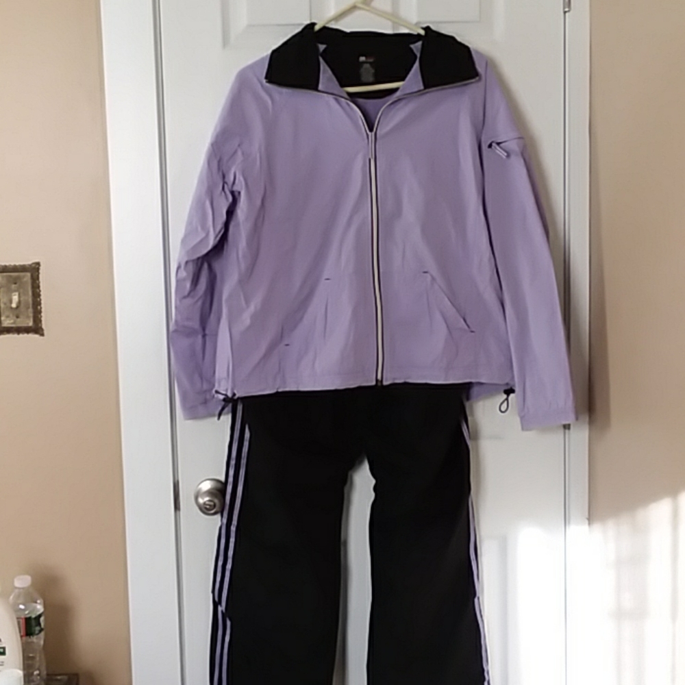 Athletic outfit